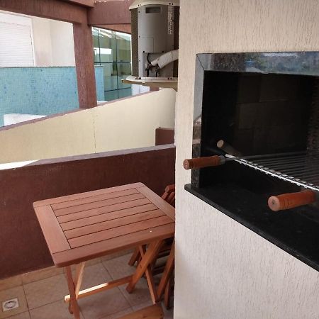 Appartement Residencial Melfi 3 Ap.5 Lateral à Bombinhas Extérieur photo