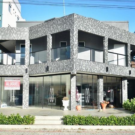 Appartement Residencial Melfi 3 Ap.5 Lateral à Bombinhas Extérieur photo